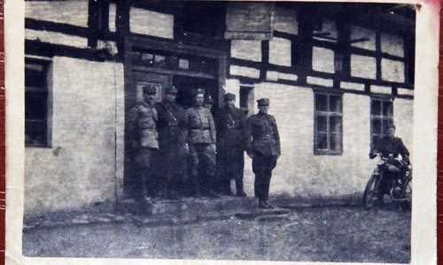 Image description